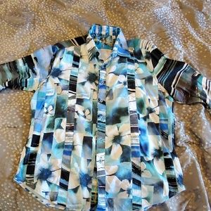 Robert Graham floral print in great condition XL